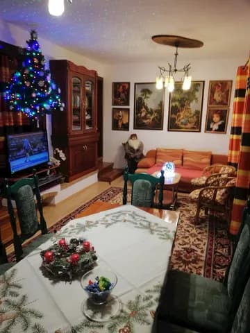 Luxusna chata pri jazere-exterier