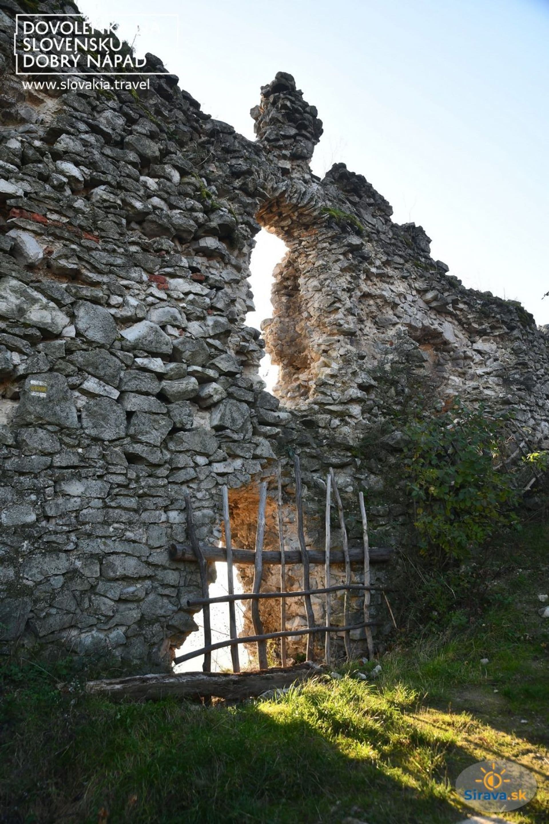 Hrad Vinné 03