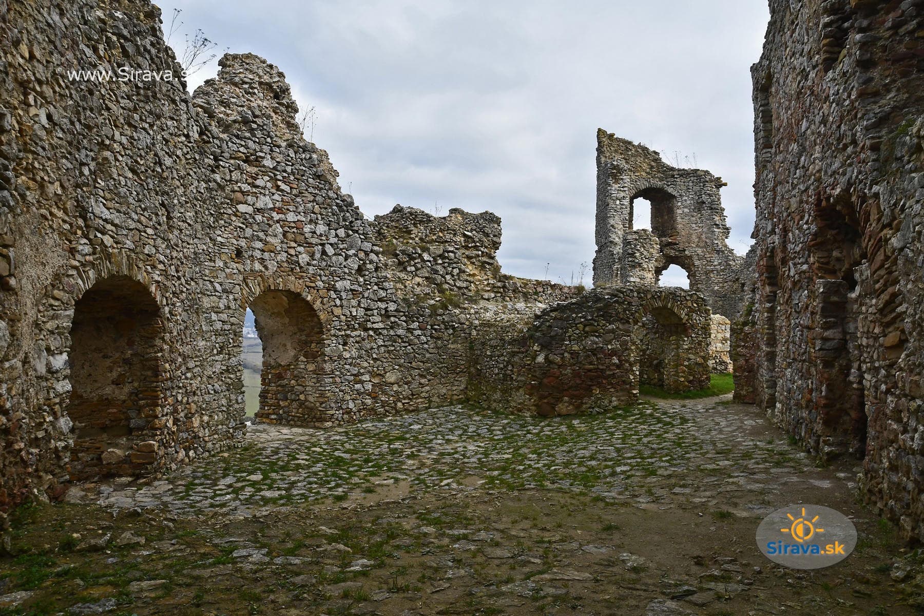 Hrad Brekov