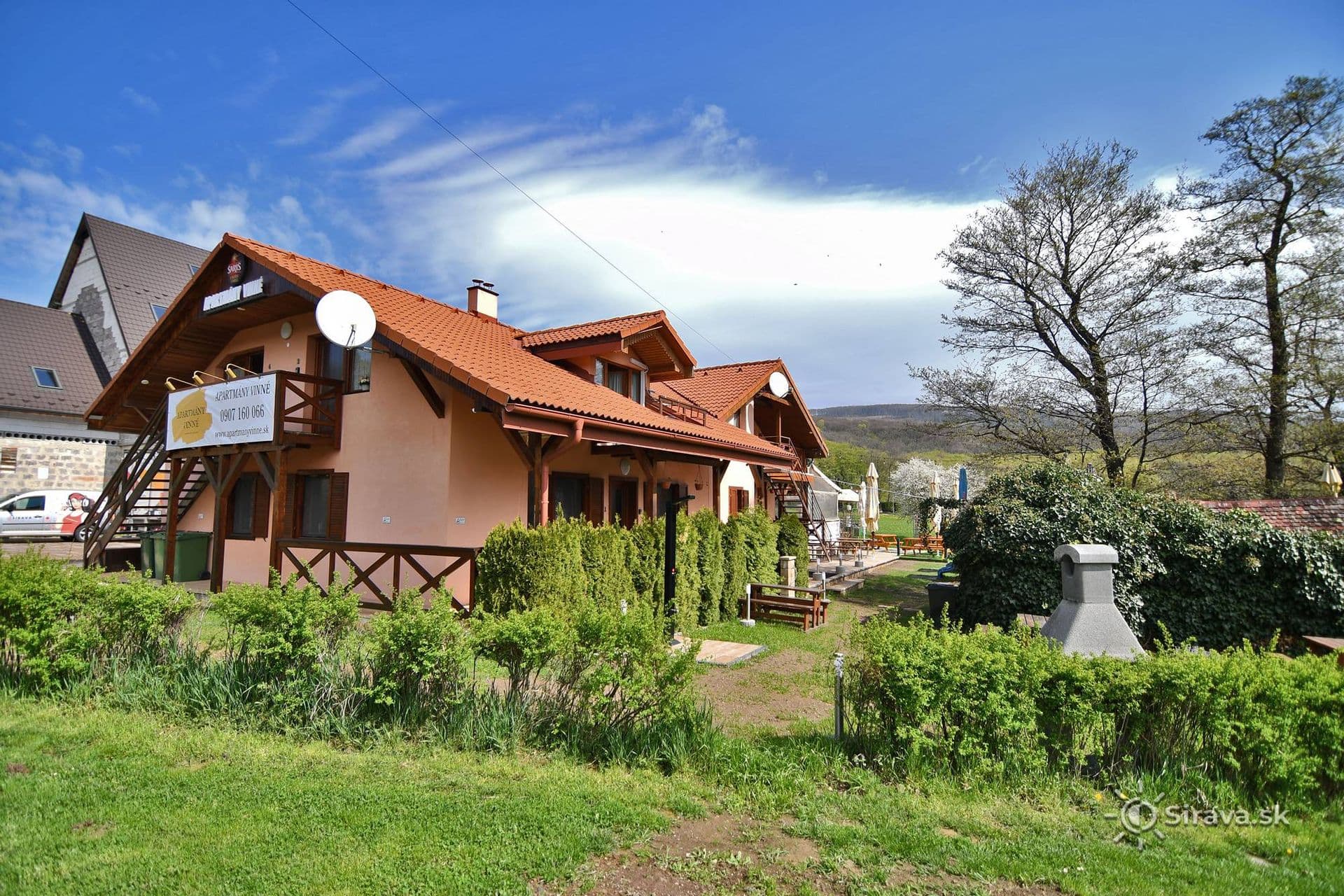 Apartmány Vinné