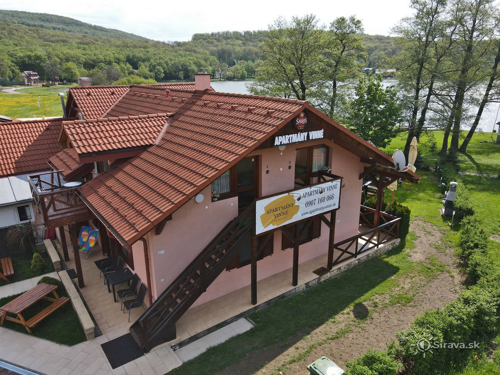 Apartmány Vinné